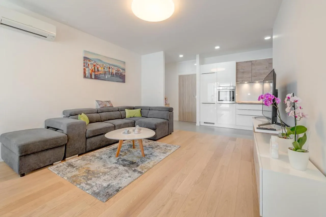 Sea Fairy Apartment Split